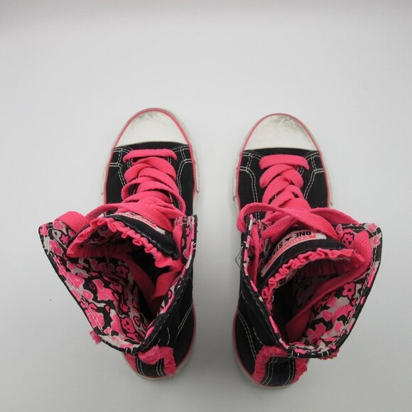 Converse One Star High Tops Girls Junior 3 Black Pink Skull Hearts - Picture 6 of 8